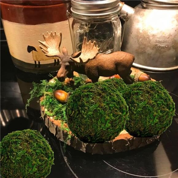 Natural Green Moss Decorative Ball,Handmade (3.5"-Set of 6) - Picture 6 of 8